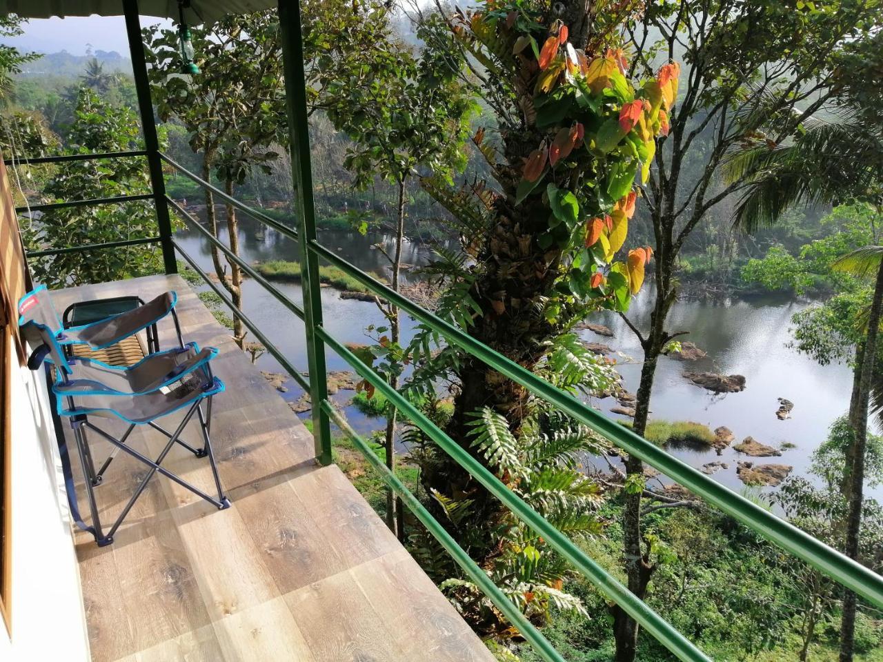 Noah'S Nest Tree House Apartamento Thekkady Exterior foto